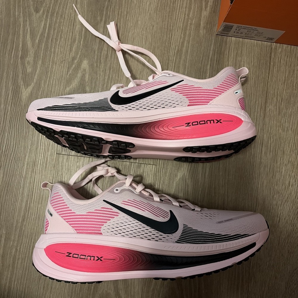 Nike Vomero 18 Pink Foam Hyper Pink Black Mens Sports Sneaker HM6803-602 Sz 10.5