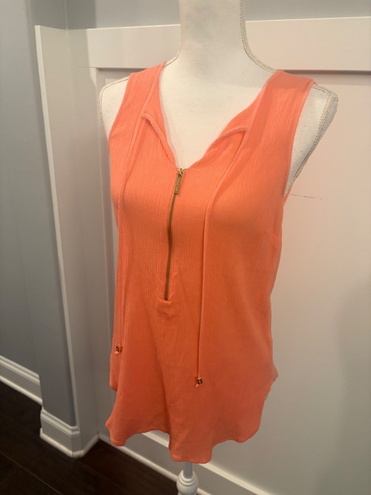 Michael Kors Women's Sleeveless Blouse Gold Zip V-Neck Size M Coral