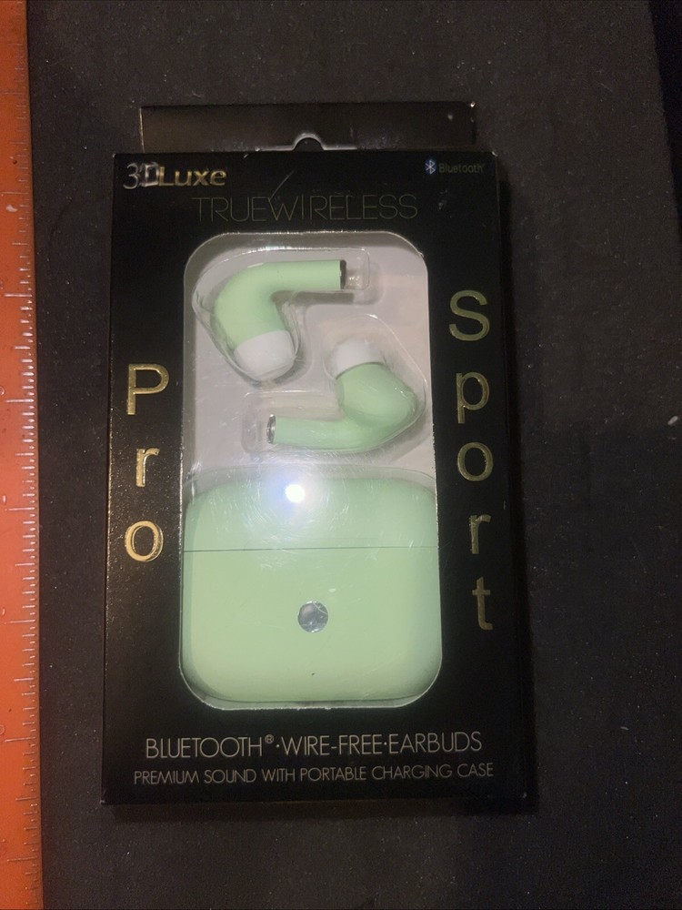 3DLUXE Prosport Ear Buds NIP Mint Green Bluetooth Wire free