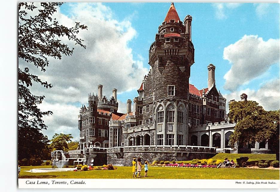 Postcard Casa Loma Toronto Canada