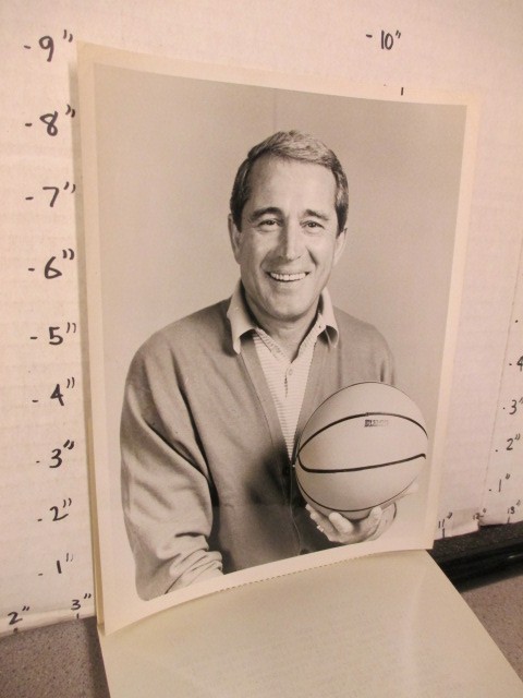 NBC TV show promo photo 1969 Academy of Pro Sports Awards Perry Como basketball-image