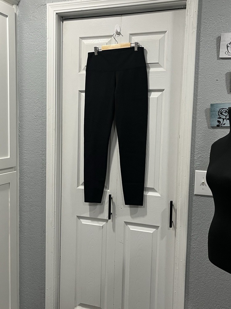 Banana Republic Women's Black Leggings Size M