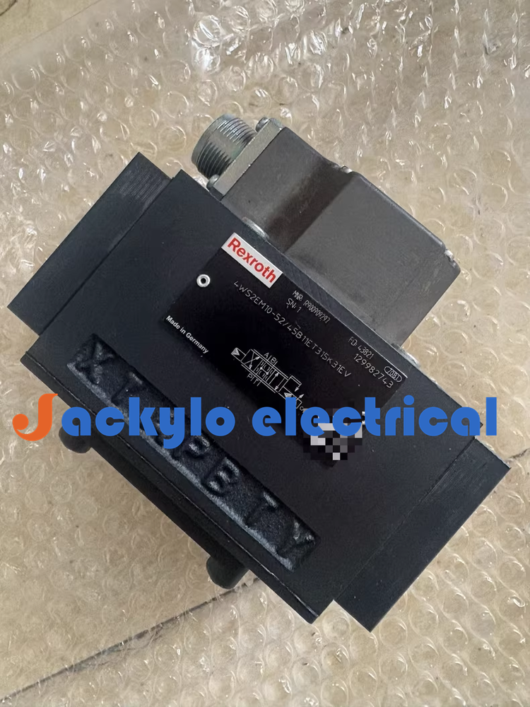 1PCS NEW Rexroth  Valve R900909297 4WS2EM10-52/45B11ET315K31EV DHL or FedEx