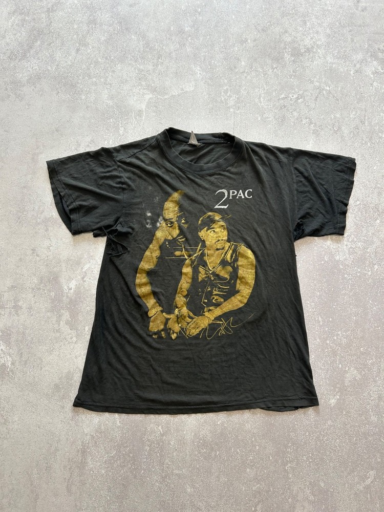 Rare Vintage 90s 2Pac Shakur Rapper Tee T-Shirt Distressed Worn Faded Men's M