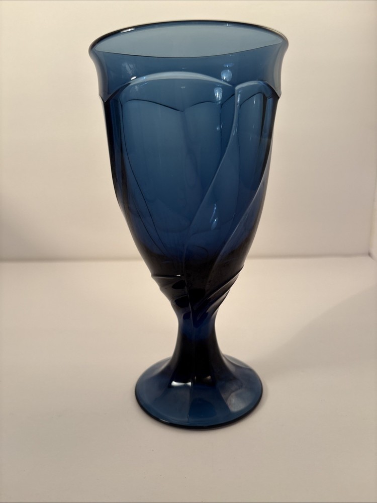 Noritake Cobalt Blue Sweet Swirl Ice Tea / Water Glass Goblet Very Good Cond.