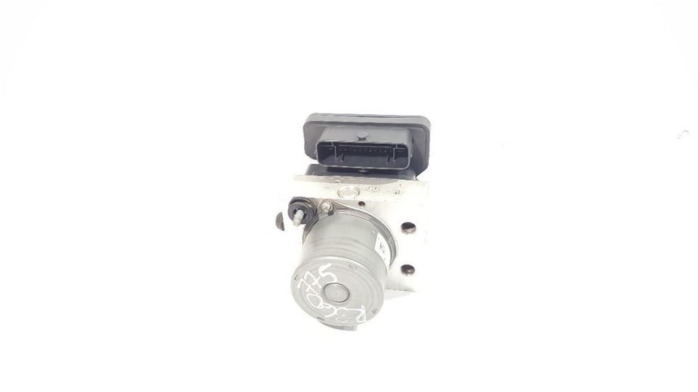 2015 Chrysler 200 ABS Brake Pump Assembly OEM 68232470AB