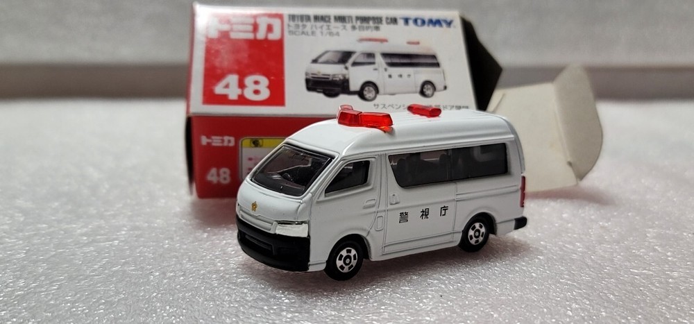 Takara Tomy Tomica HiAce Metropolitan Police Patrol Car Boxed Mini Car