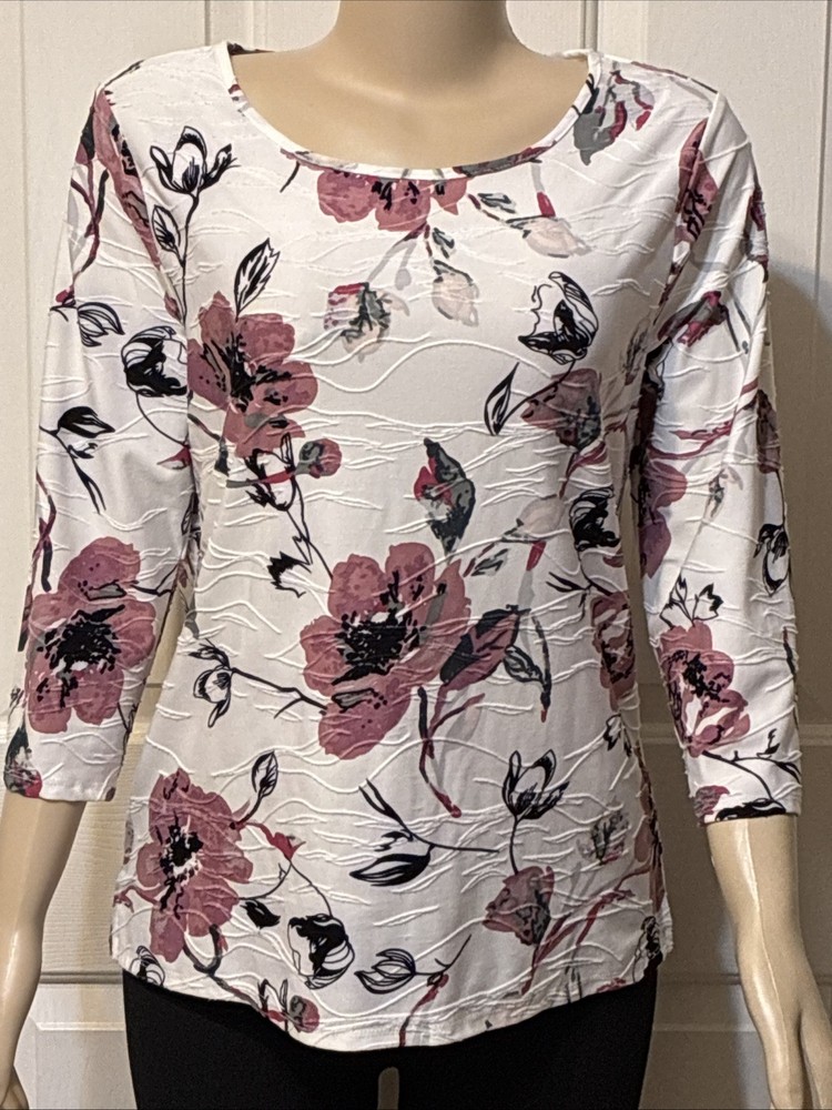 Emily Daniels Women’s Floral Top Size  M Multicolor Casual3/4 Sleeve blouse (mc)