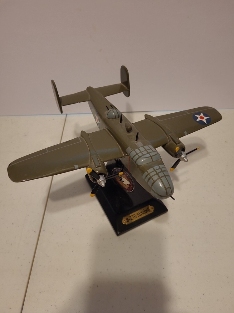 B-25 Mitchell US Military Aircraft Wood Model Wingspan 11 Inches