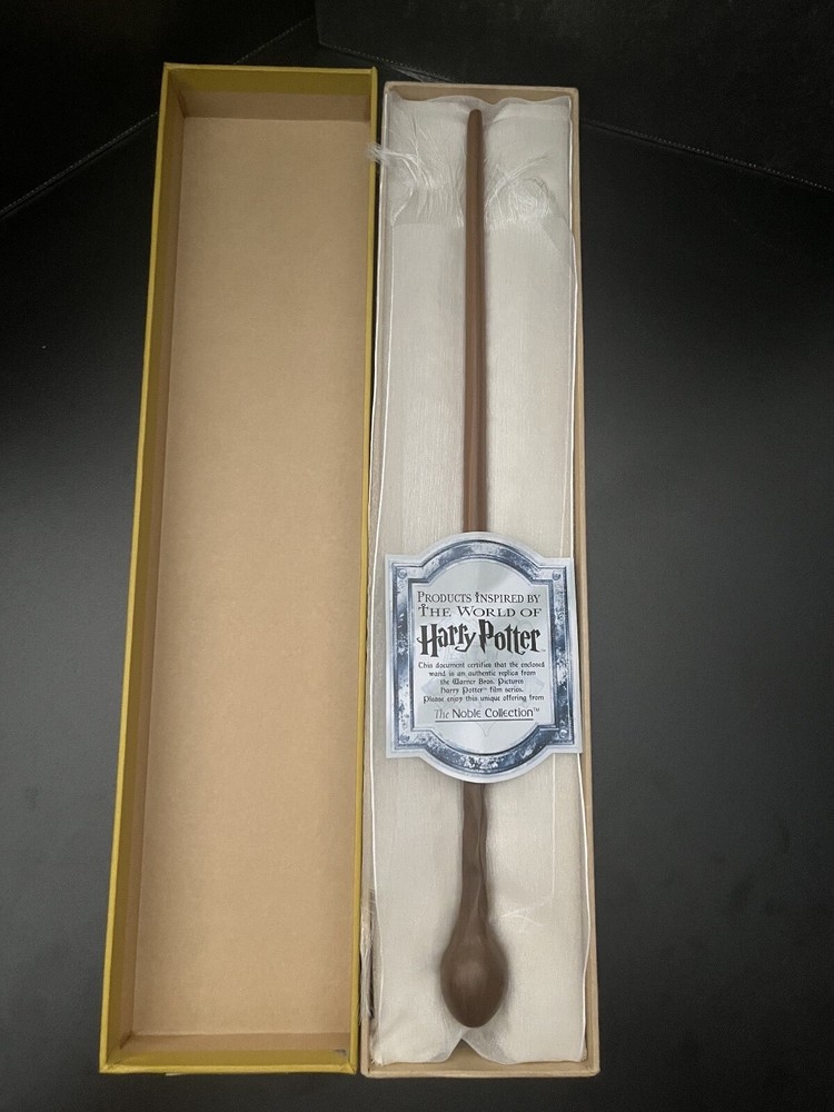 Rare Noble Collection Harry Potter Remus Lupin Discontinued Wand