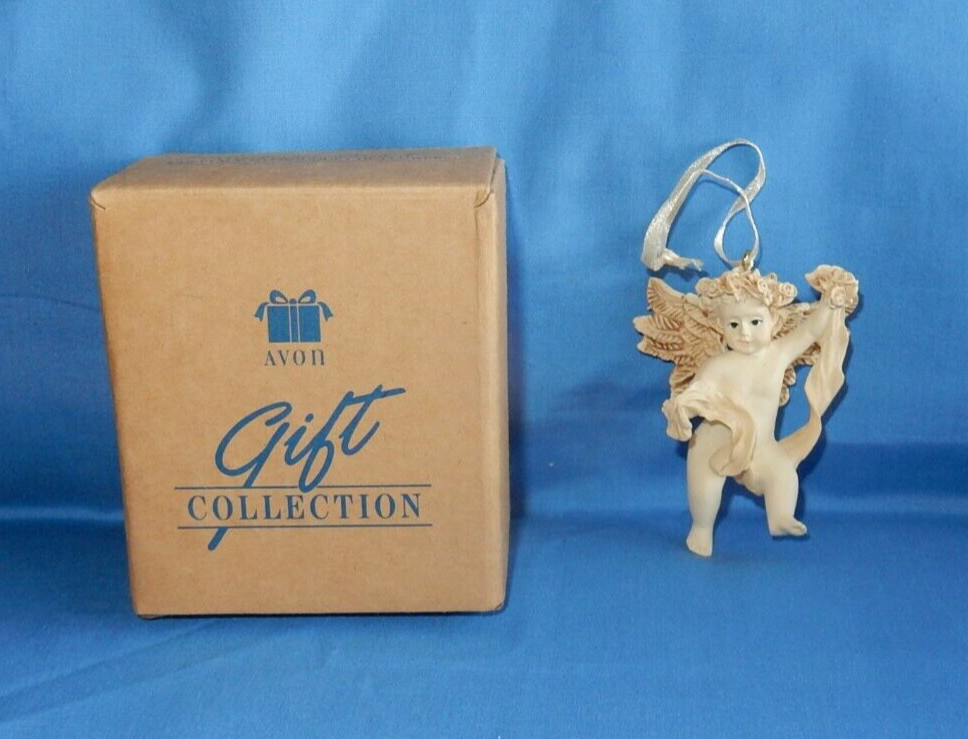 Vitnage Avon 1996 Cherub with Ribbon and Flowers Christmas Ornament w Box