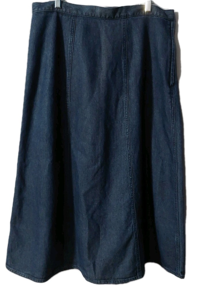 LL Bean Blue Denim Jean Skirt Size 16 Zipper & Button Closure Length 32