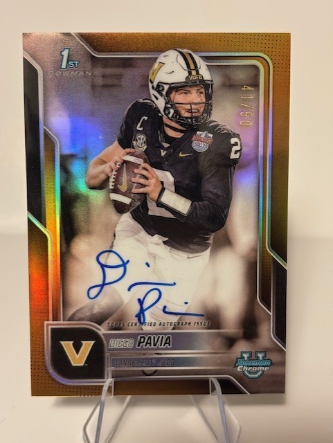 2025 Bowman Chrome 1st Diego Pavia On-Card Auto /50 Color Match Refractor