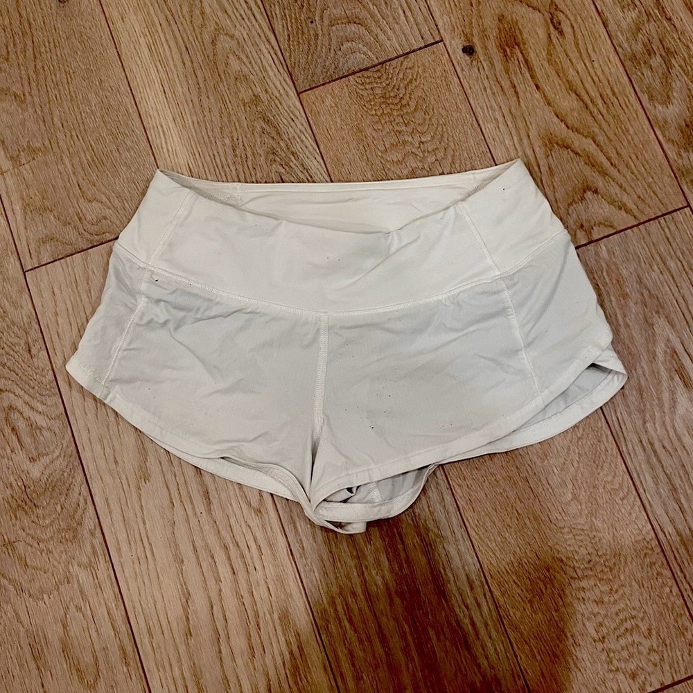 Lululemon Women's White Running Shorts Lined Stretch Zip Pocket Zip