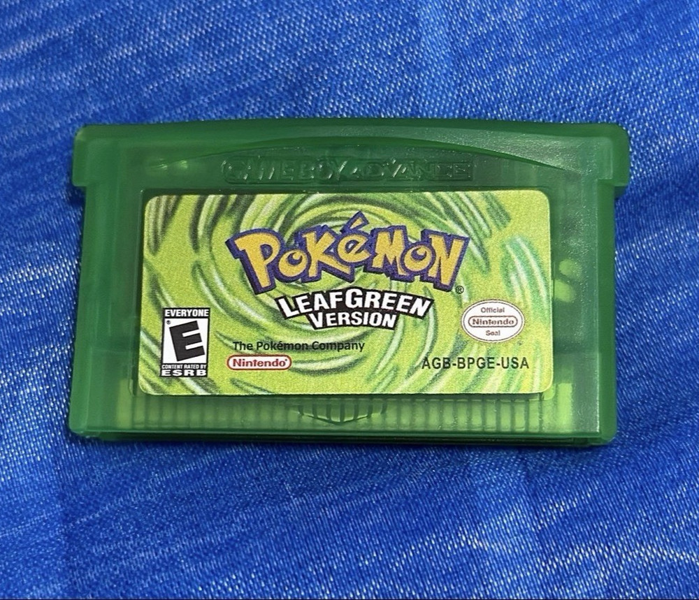 Pokémon: LeafGreen Version Game Boy Advance Runs and saves great
