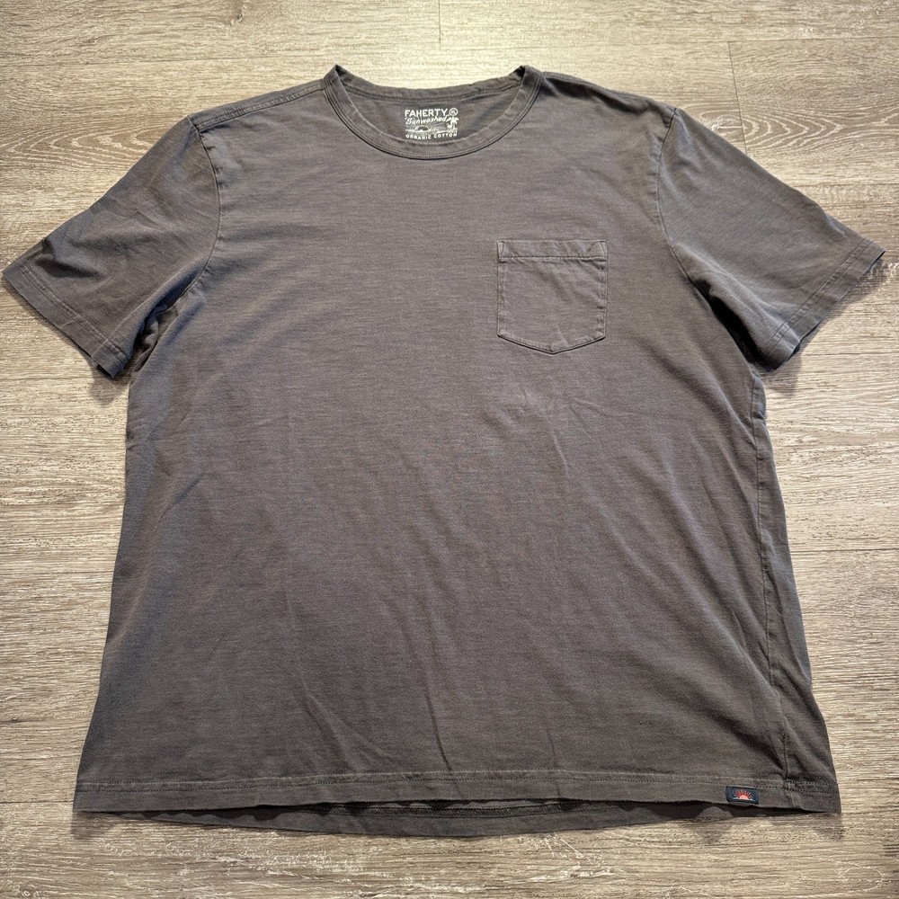 Faherty Shirt Mens XL Sunwashed Organic Cotton Pocket Tee Crew Neck Casual Adult