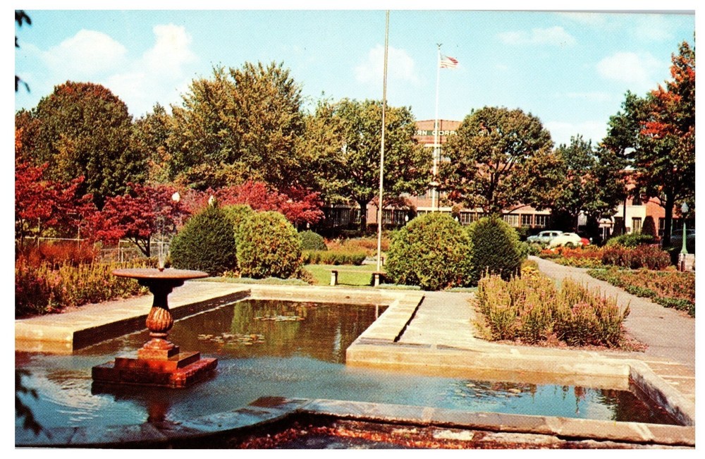Hagerstown MD Maryland, Pangborn Public Park Vintage Chrome Postcard