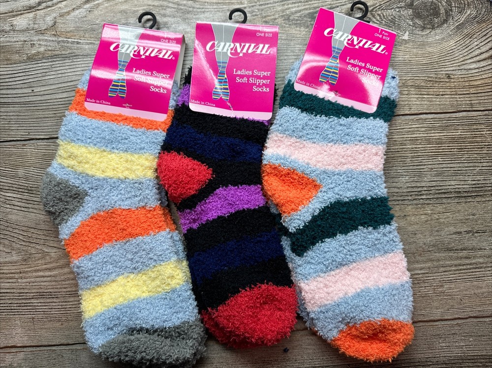 Stocking Stuffer Super Soft Slipper Fuzzy Socks Fun Prints Warm one size NWT