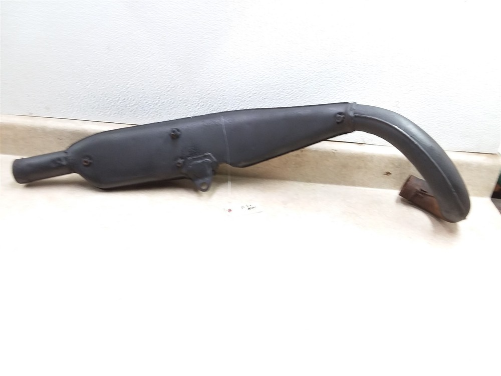 Yamaha 250 DT2 DT3 RT2 RT3 RT1 OEM Exhaust Chamber Muffler 1970s #10 ARP E26