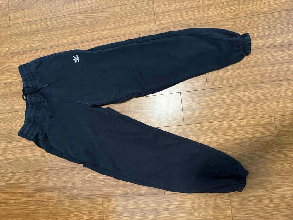adidas Men's Black Jogger Sweatpants Fleece Drawstring Elastic Waist