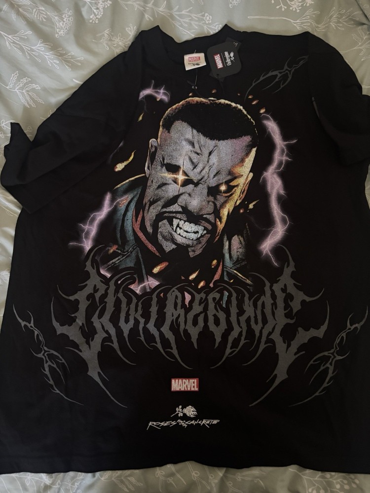 Civil Regime Marvel Blade Roses & Concrete Cotton Men's T-Shirt Size L