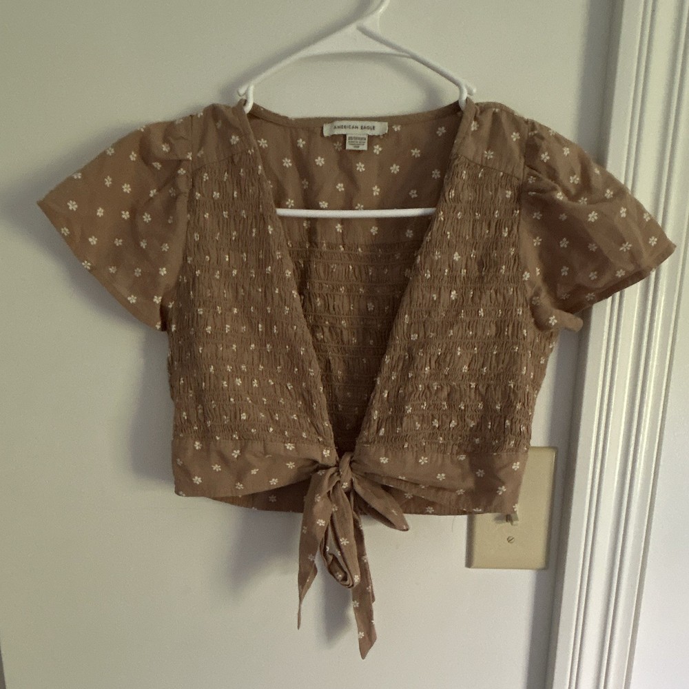 American Eagle XS Brown White Floral V-Neck Short Sleeve Smocked Crop Blouse