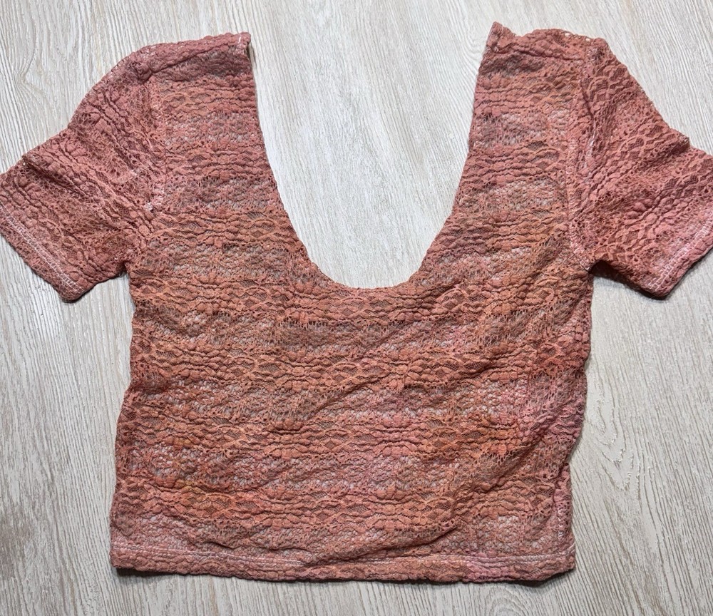 Forever 21 Lace Crop Top Womens Small Coral Baby Tee Y2K Coquette Fitted
