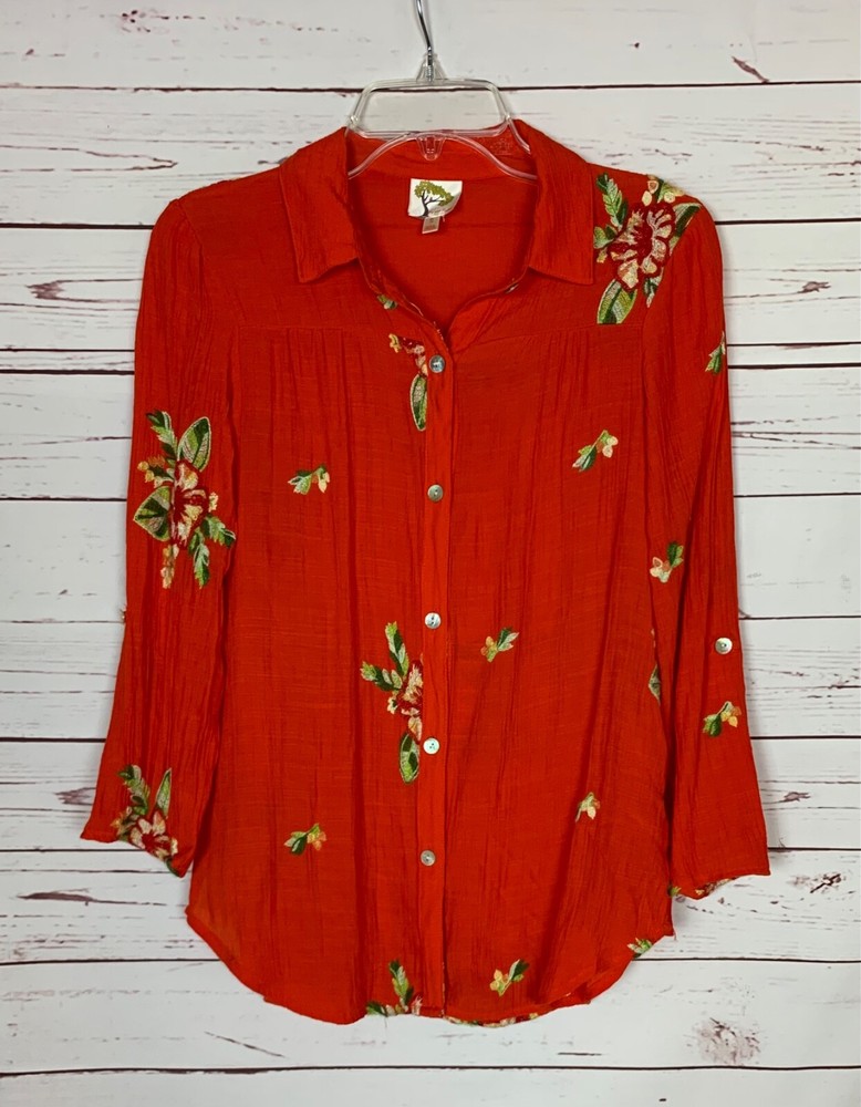 Fig And Flower Anthropologie Women's S Small Red Floral Embroidered Button Top