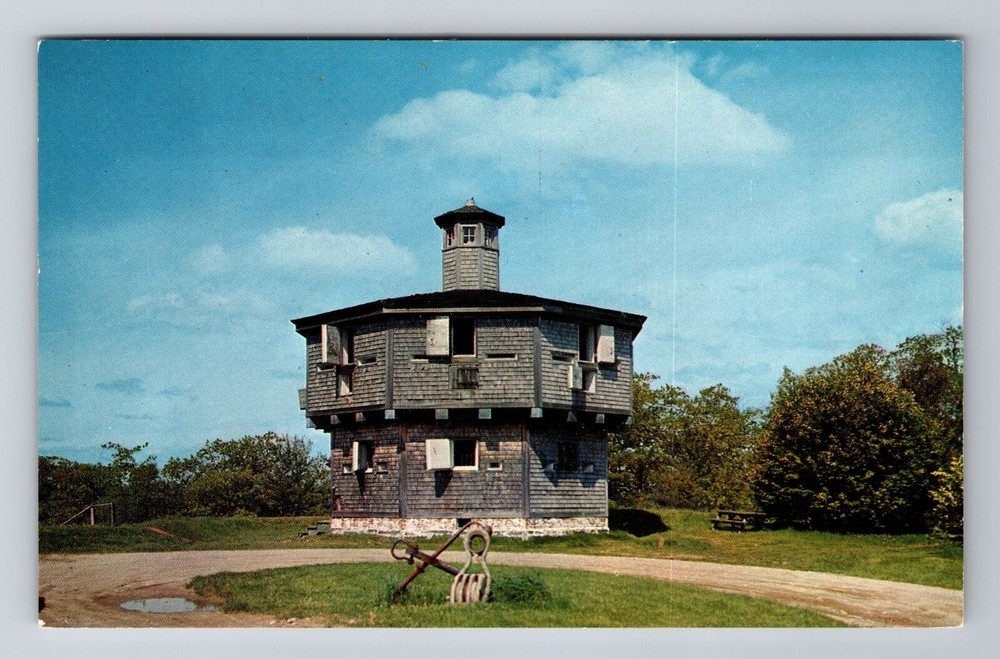 Edgecomb ME-Maine, Fort Edgecomb Memorial, Davis Island, Vintage Postcard