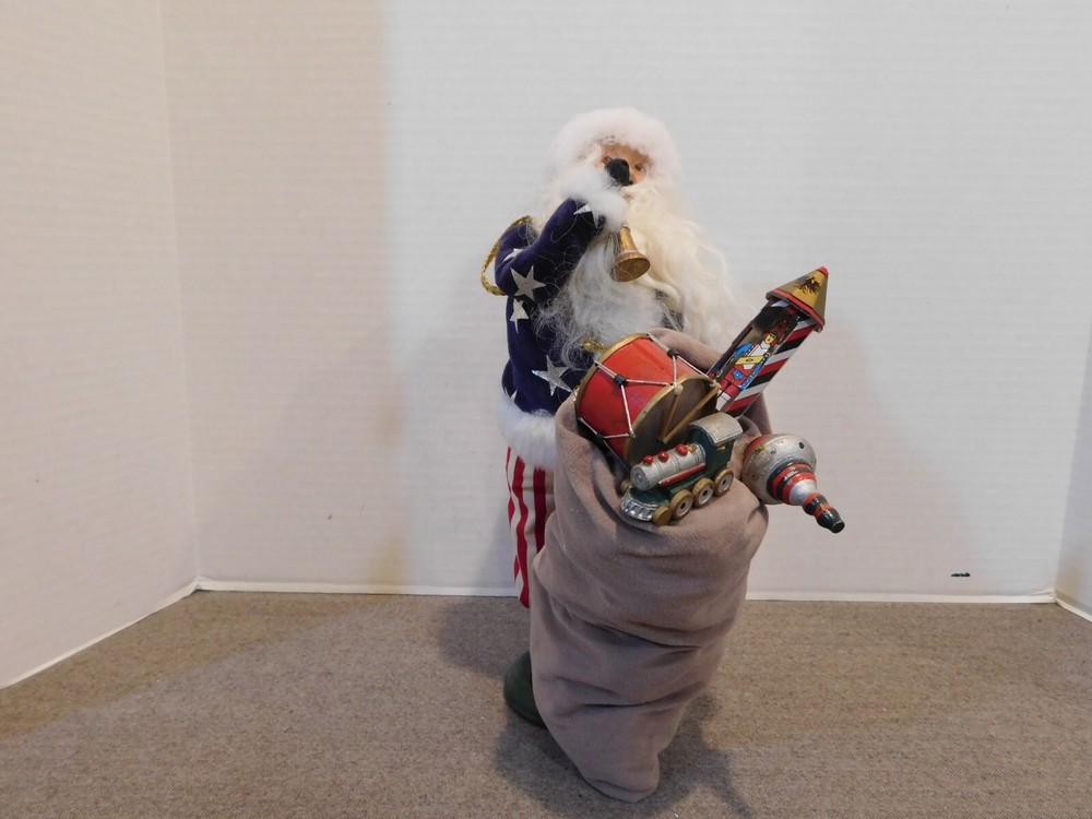 Byers Choice 2002 Patriotic Santa with Sack of Toys