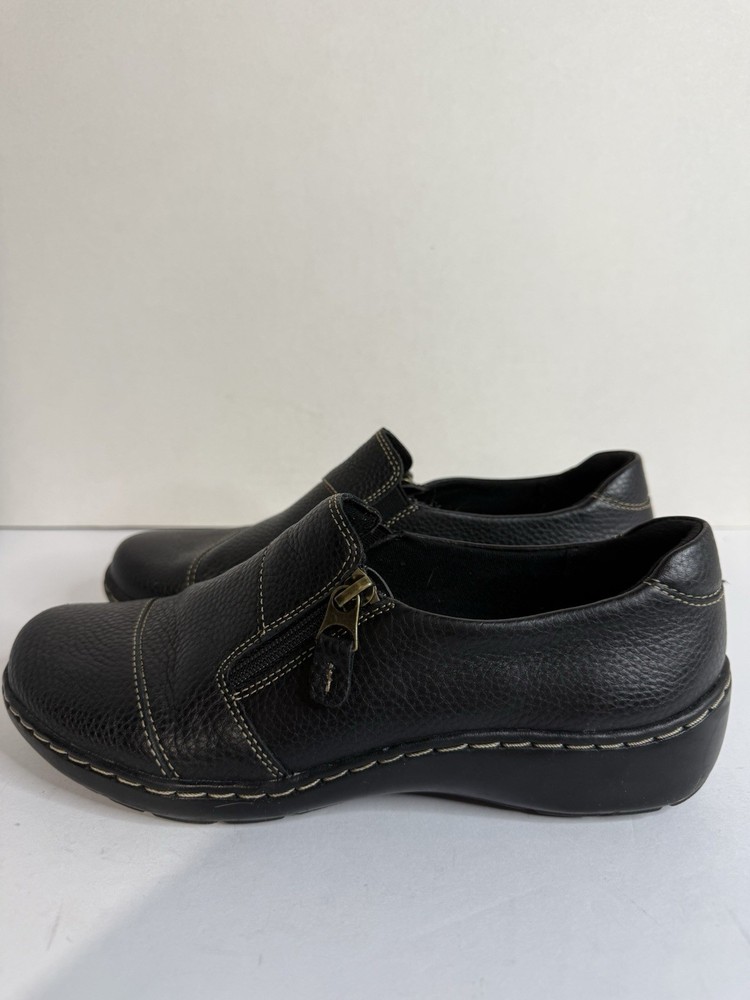 Clarks Cora Harbor slip on black leather ladies 7