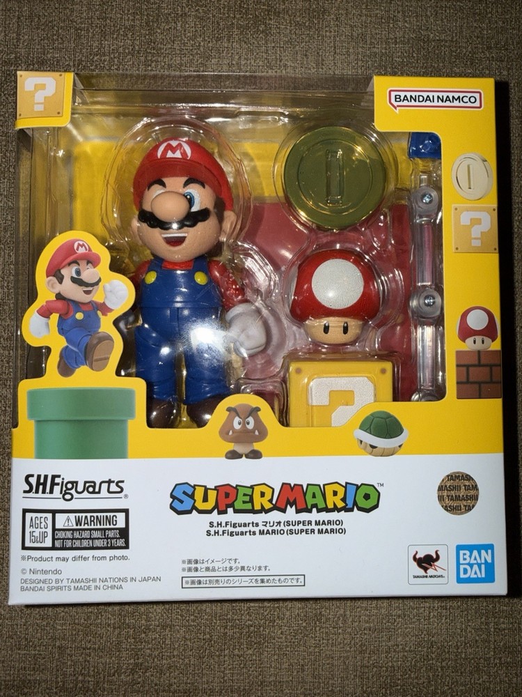Bandai S.H.Figuarts Mario (Super Mario) Video Game  (Opened but only displayed)