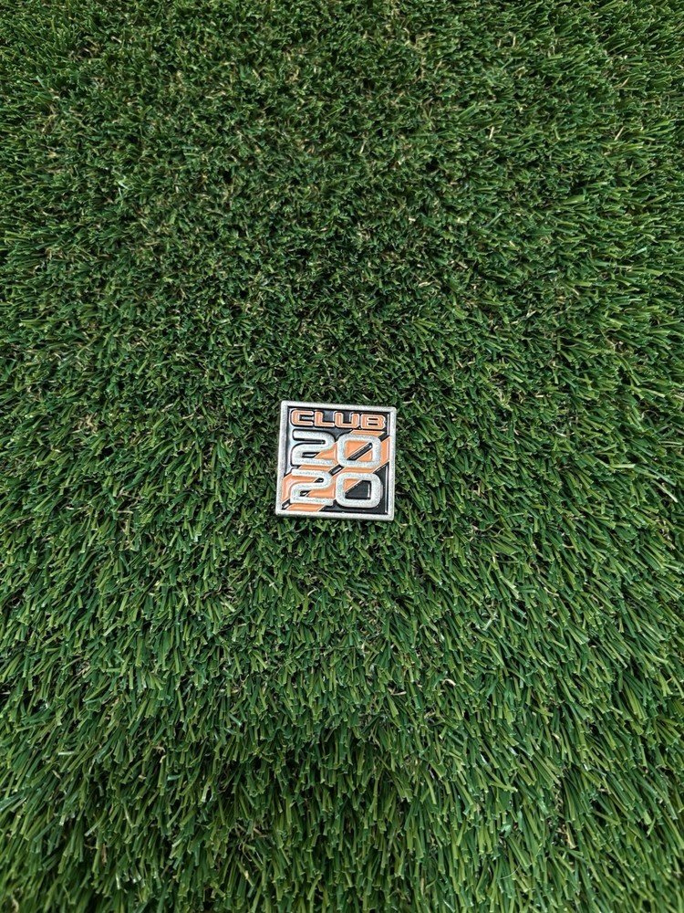 SCOTTY CAMERON CLUB CAMERON 2020 MEMBER PIN Orange & Black