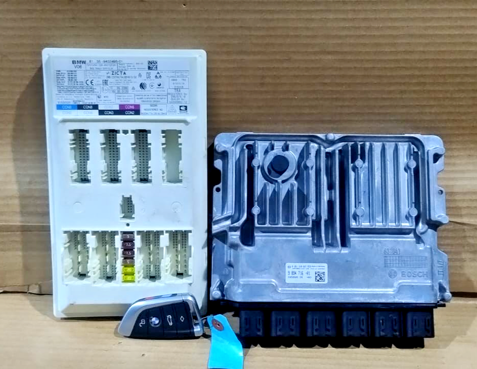 BMW G20 B48 DME ENGINE CONTROL UNIT ECU SET  WITH FEM MODULE KEY OEM - 9894716