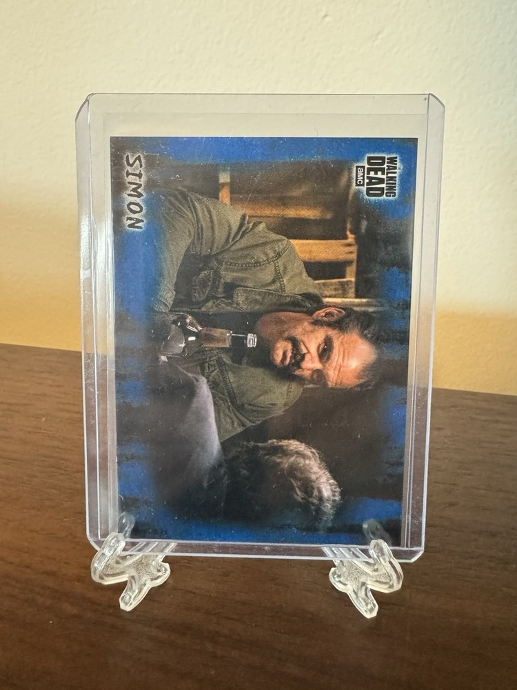 2018 Topps Walking Dead Hunters and the Hunted - Simon #28 - BLUE Parallel /50