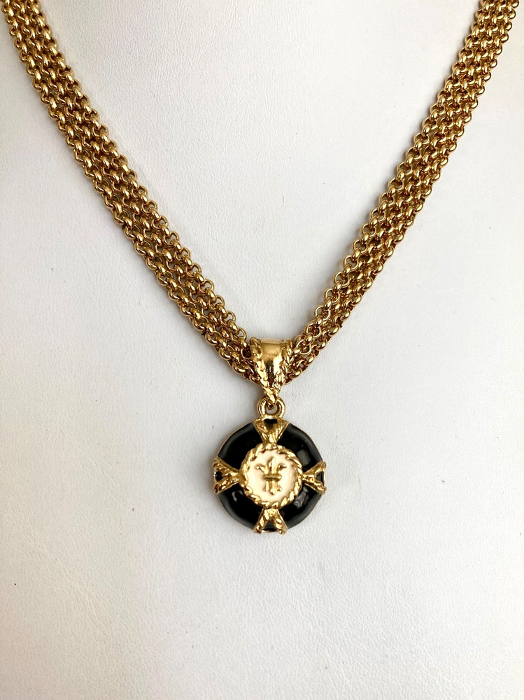 Vintage Gold Tone Tripple Chain Black & White Reversible Fleur de Lis Necklace