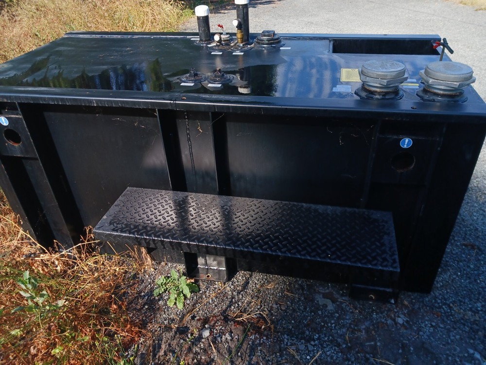 Generator ZBM 240 Gallon Sub Base Diesel Fuel Tank with Secondary Containment