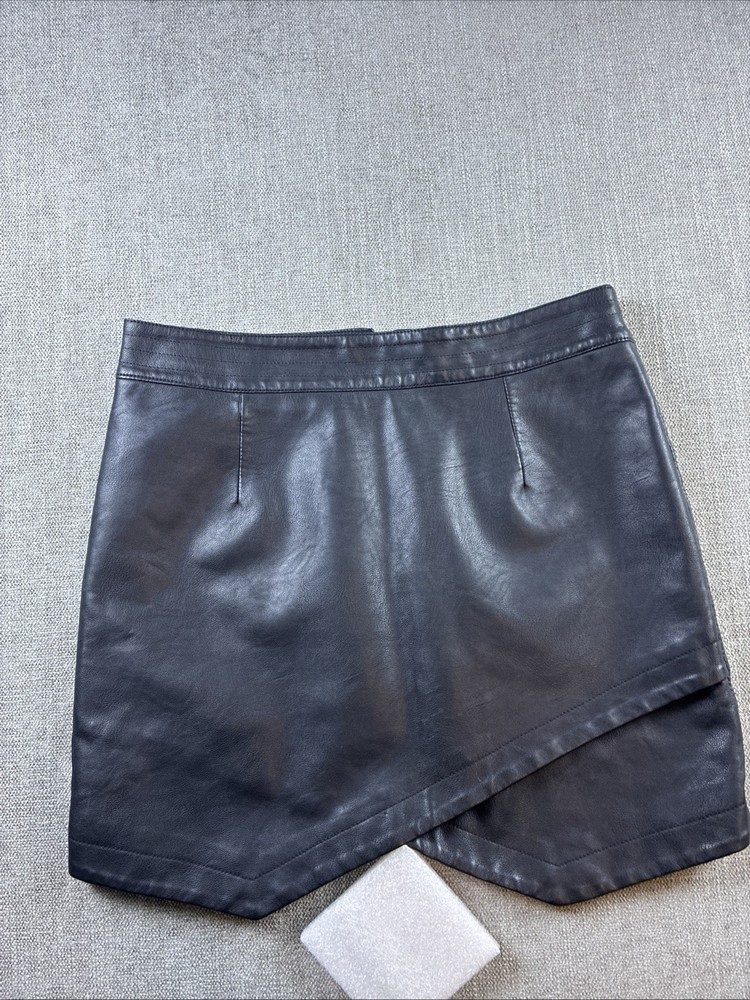 Jack By BB DAKOTA Black Genuine Leather Mini Skirt Women’s 30” Waist Lined