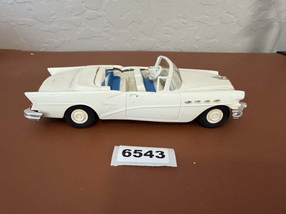 1958 Buick Roadmaster Dealer Promo Car CONVERTIBLE WHITE 1:25 - 6536