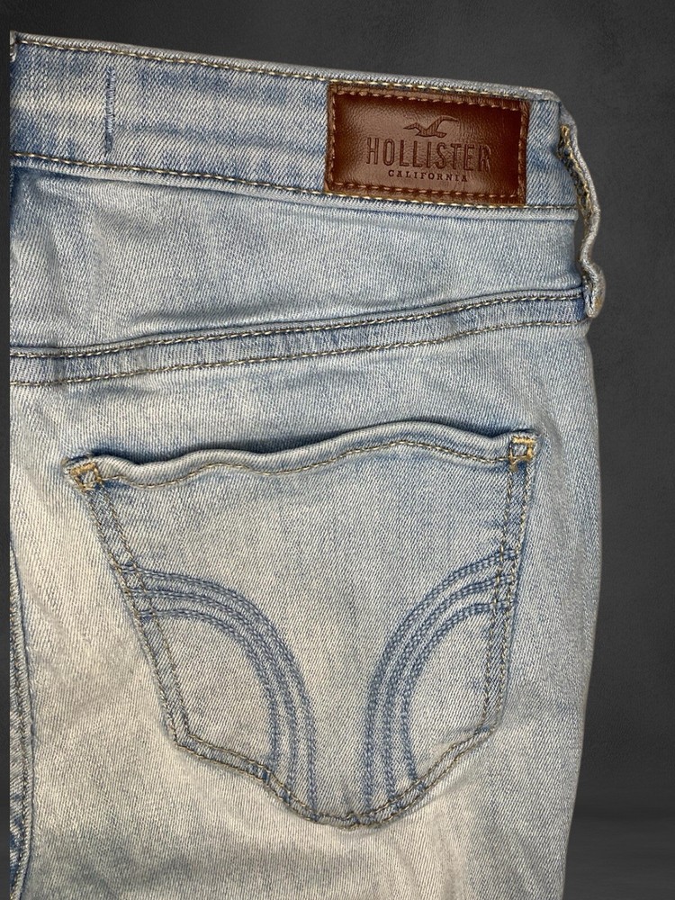 Hollister Women’s High-Rise Crop Skinny Jeans W26 L26 Light Wash Distressed