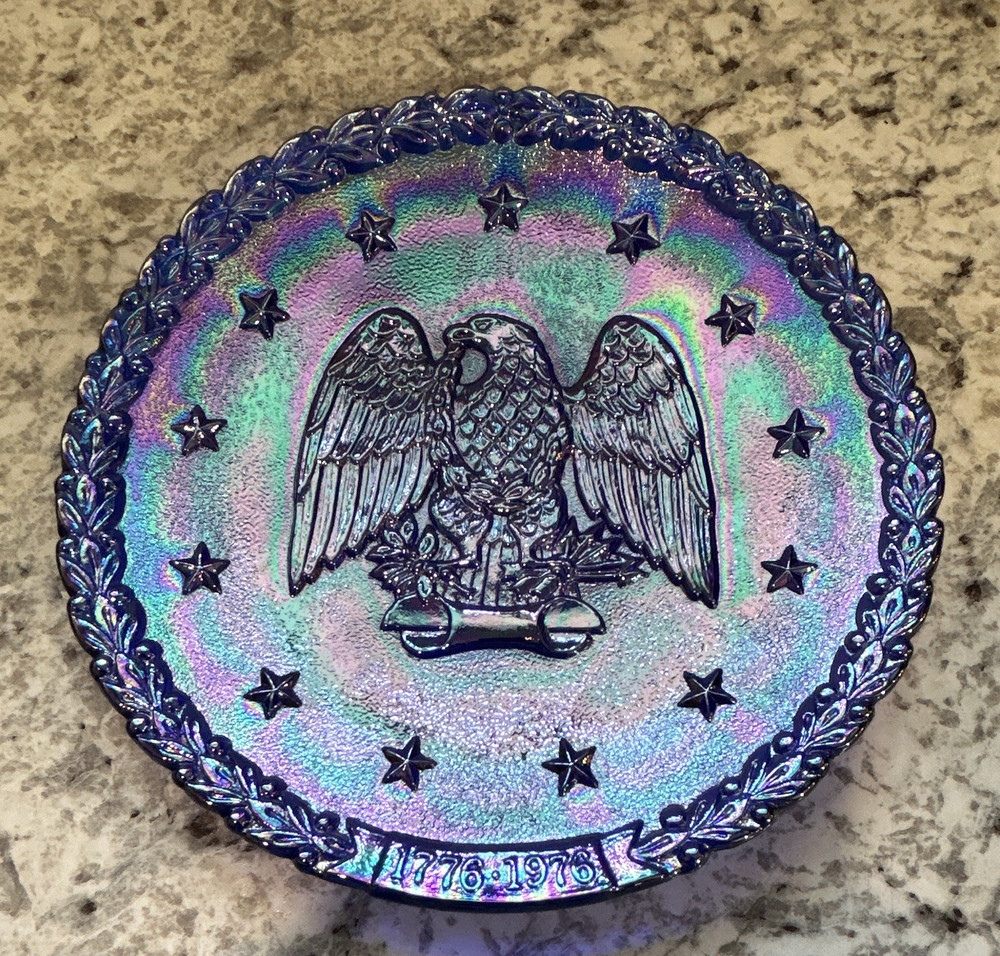 Fenton Bicentennial Blue Carnival Glass Collector Plate Eagle 1776-1976