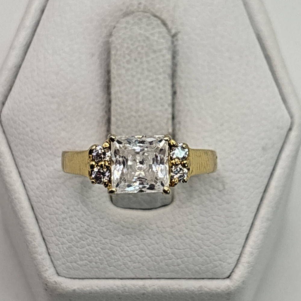 Gold Tone.925 Vintage Sterling Silver Estate Ring Size 5 with Colorless Stone