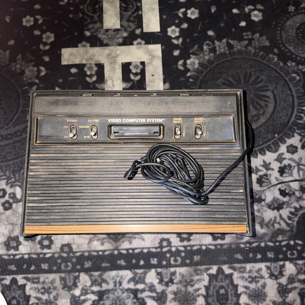 Atari 2600 VCS CX-2600A Console Tested Works Missing Color Switch PSU Included
