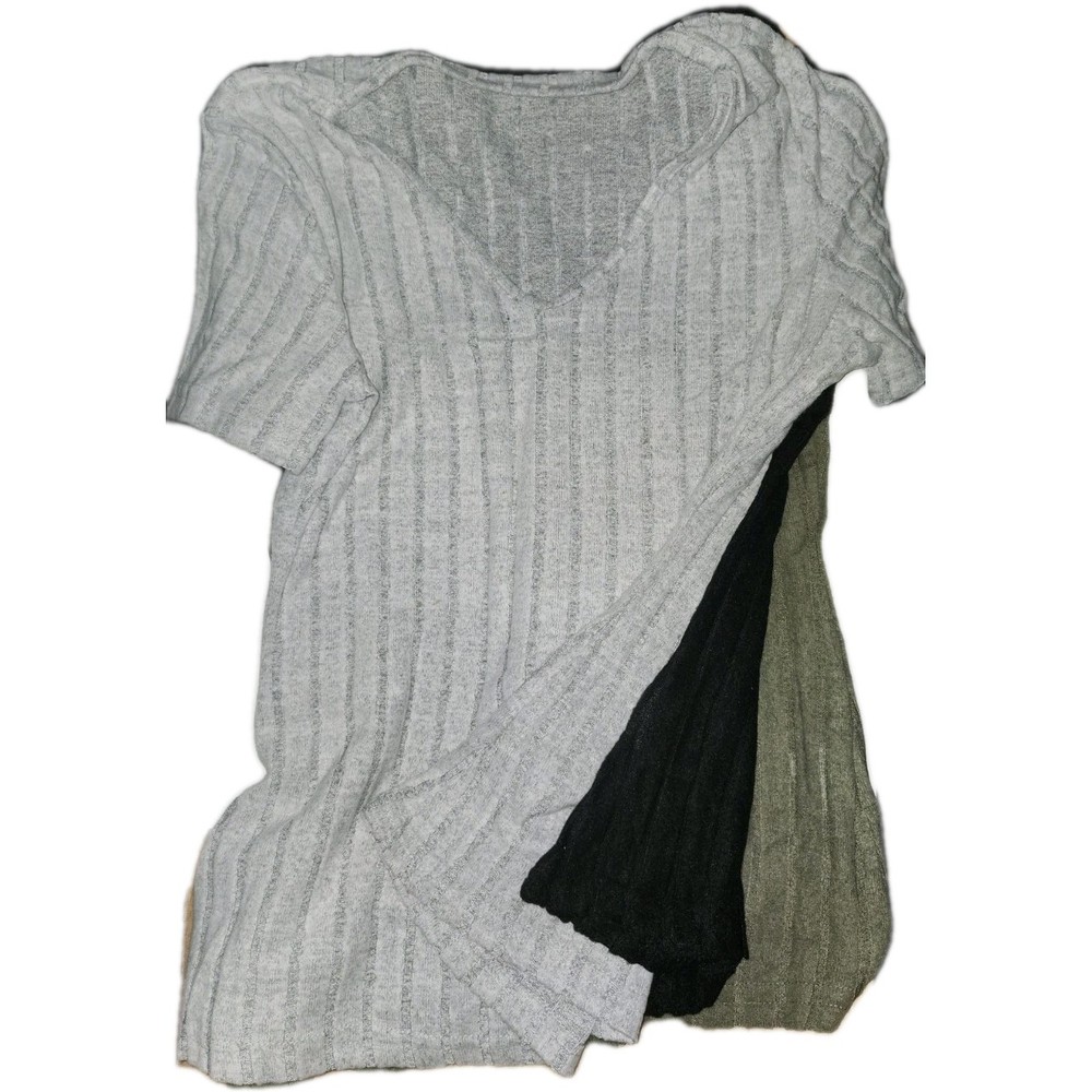 Women's Gray Ribbed Knit V-Neck Short Sleeve Pullover T-Shirt Top Size S 3 Pack