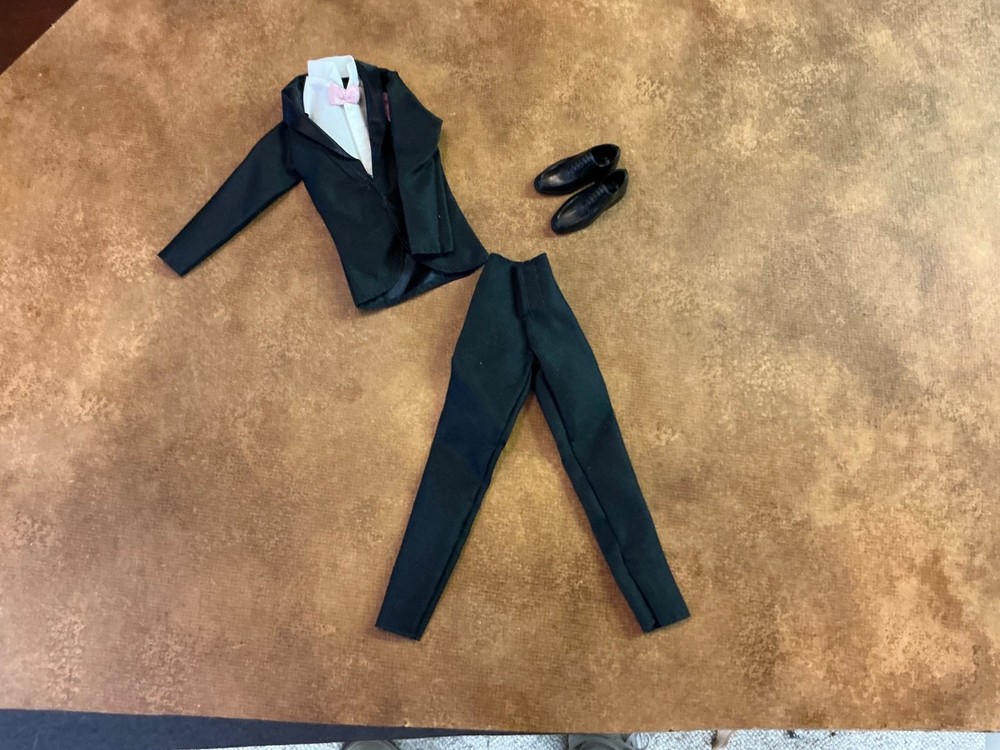 Mattel Barbie Ken Doll Clothes tuxedo Suit Jacket Shirt Pants Shoes Set Lot