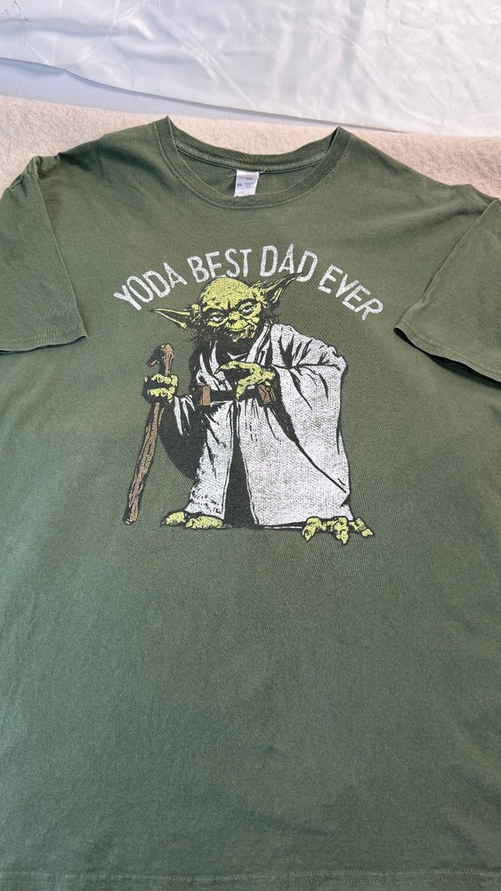 Star Wars Yoda Best Dad Ever T-Shirt XL Olive Green Fruit of the Loom
