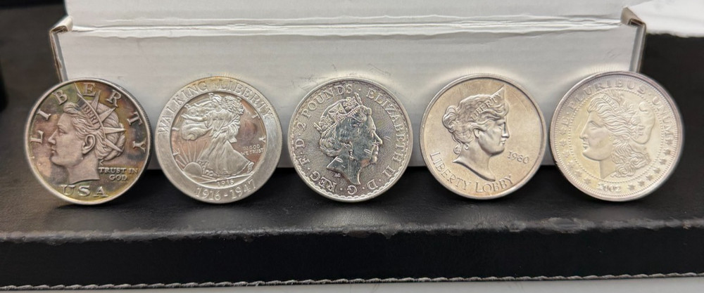 Lot of 5 - 1 Troy oz Nice Different Design .999 Fine Silver Round (total 5oz)