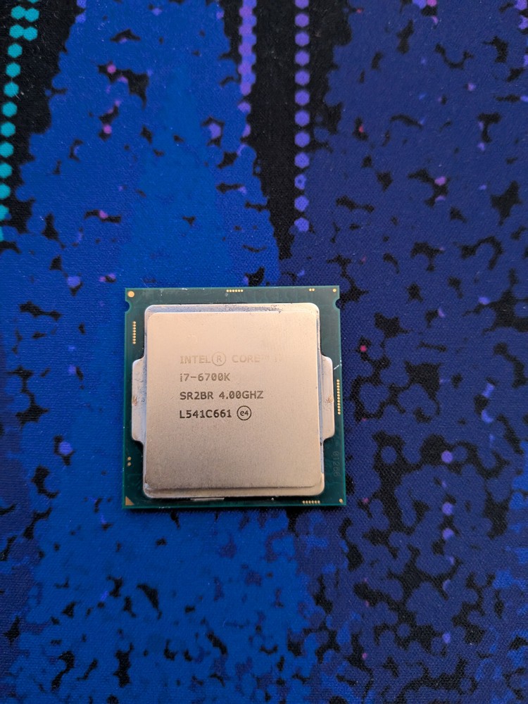 Intel 6th Gen Core i7-6700K 4.0GHz (Turbo 4.2GHz) 4-Core Skylake CPU LGA1151