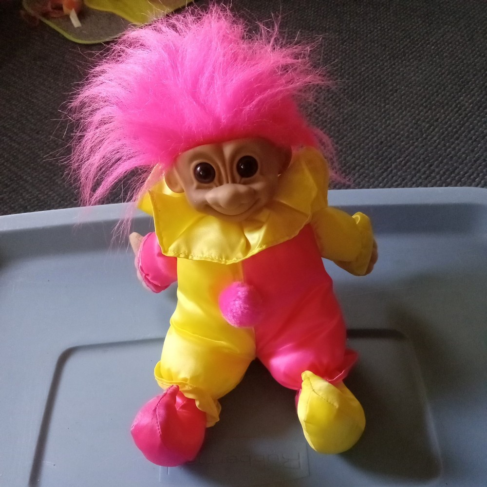 Vtg 90s Troll Doll Figure by Russ Clown Outfit Pink hair - 11”Tall yellow & pink