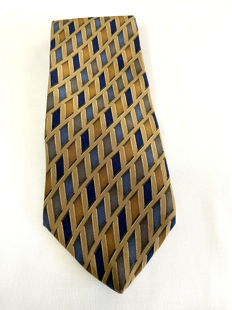 BILL BLASS Vtg Blue Gold Diamond Geometric Silk NECKTIE TIE